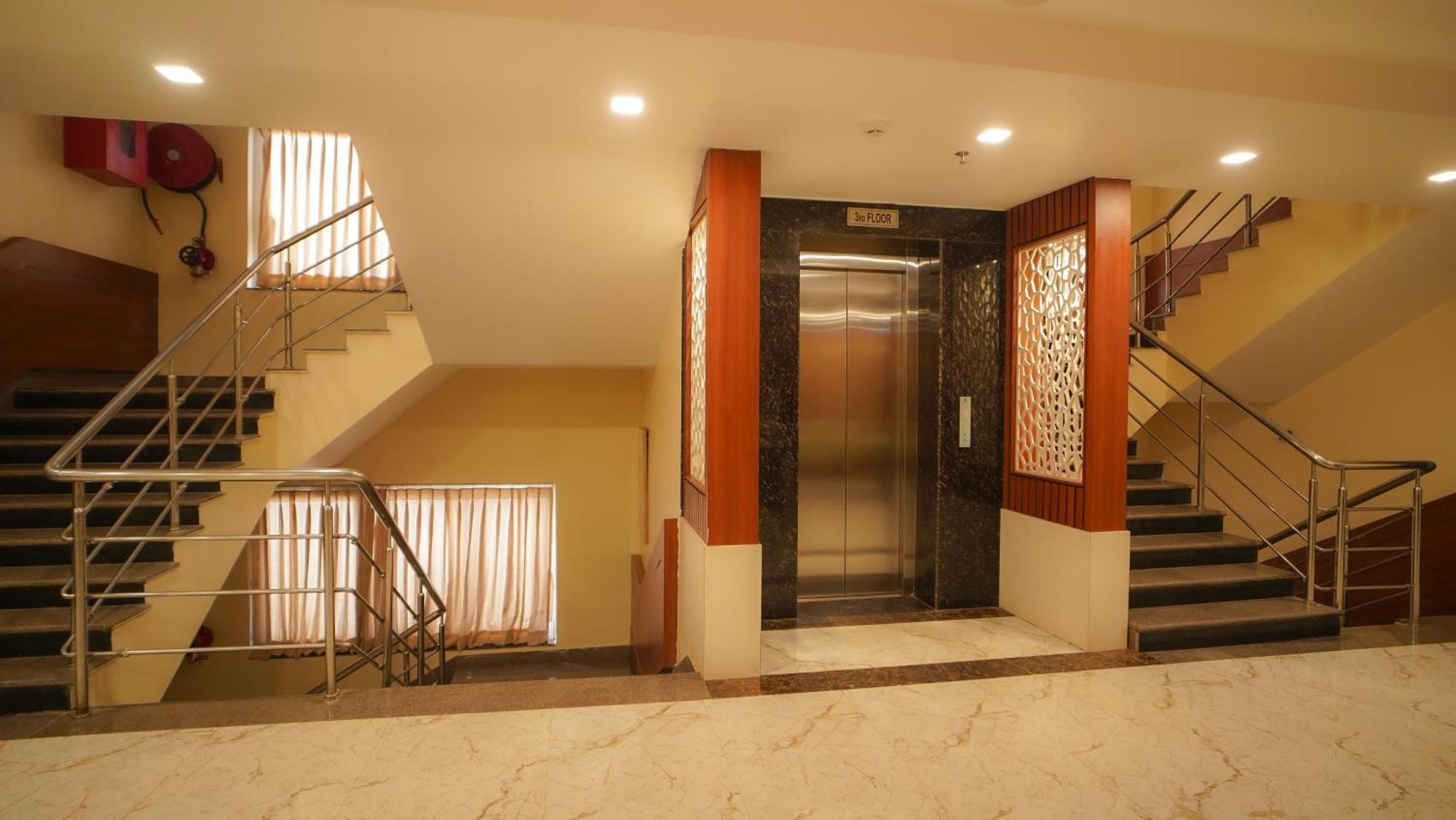 Hotel Mayuri !! Couple Friendly Family Hotel !! Digha  Exterior foto